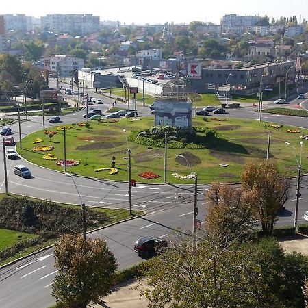 Apartment Darvys Galaţi Екстериор снимка