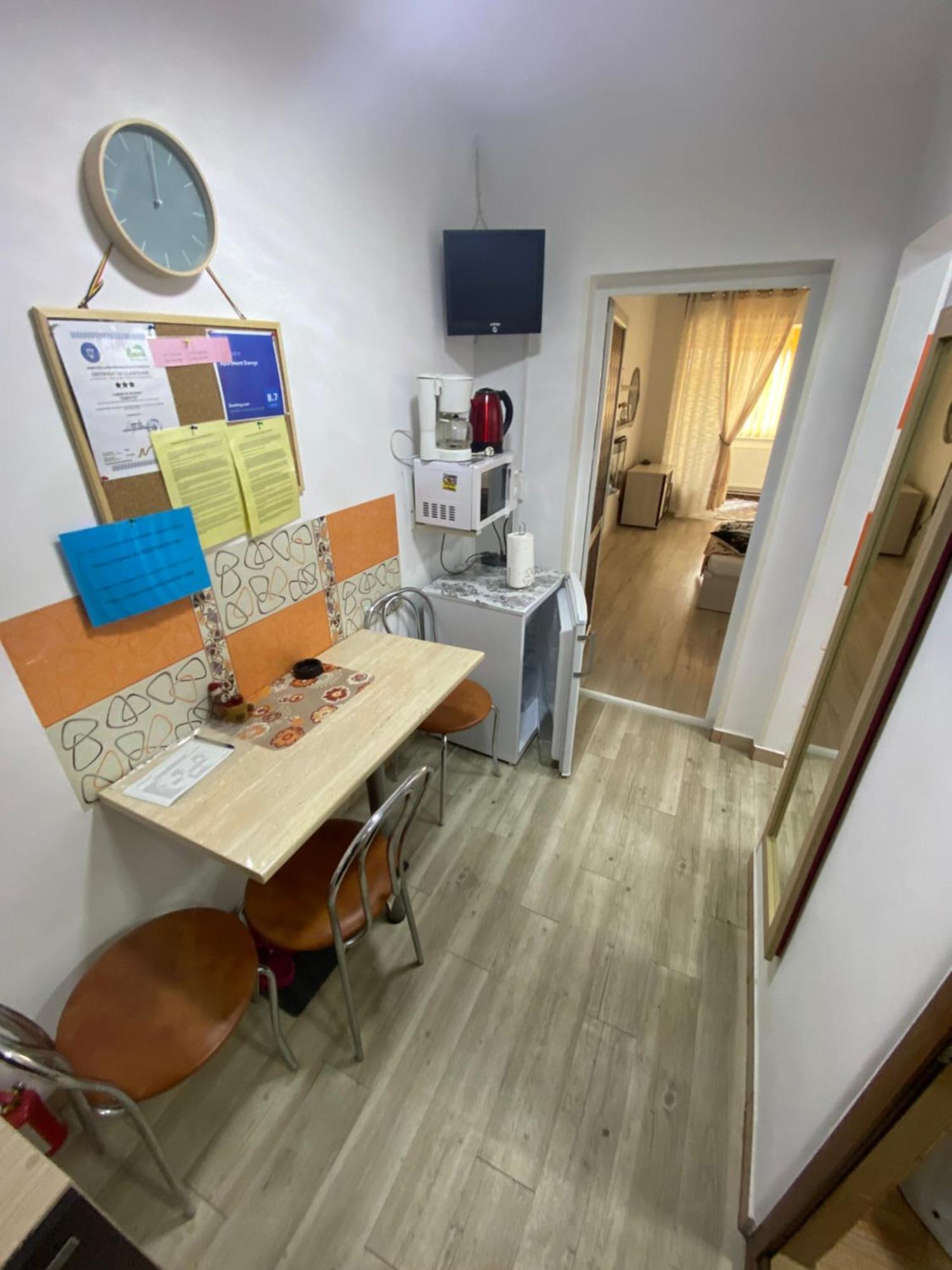 Apartment Darvys Galaţi Екстериор снимка